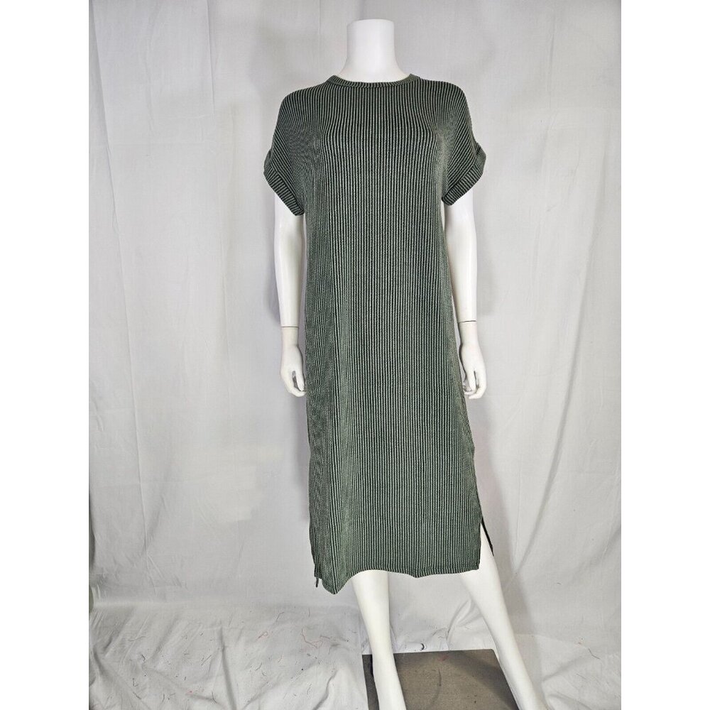 Entro Olive  Ribbed Short Sleeve Round Neck Side Slit Maxi Dress